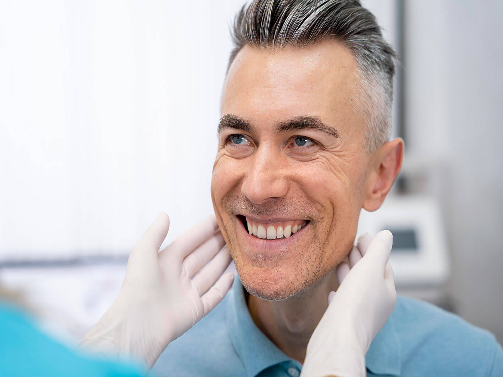 Do Dental Bridges Hurt? What to Expect During the Procedure